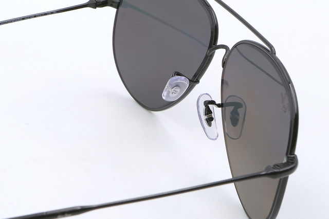 Lunette de soleil Ray-Ban chez Eyes Optic Saint Clément de Rivière