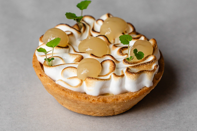 Tarte au citron Yuzu - Pâtisserie Insensé à Sète