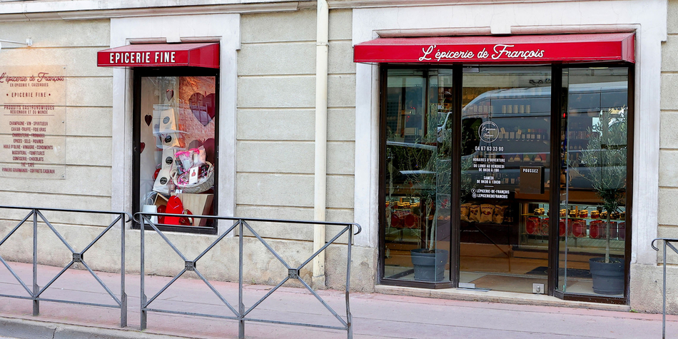 Epicerie fine Montpellier L'Epicerie de François avec des produits de qualité à manger, à boire et à offrir en centre-ville dans le quartier des Arceaux (® SAAM-fabrice chort)