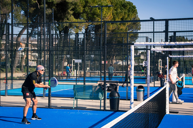 Lattes Padel Club • Jouer au padel à Montpellier sur un terrain de padel moderne (® lattes padel club)