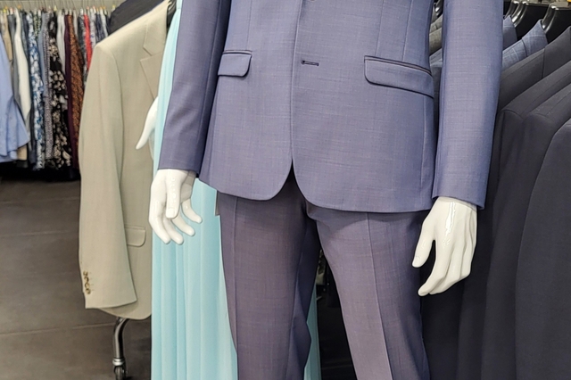 COSTUME DE MARIAGE PAS CHER MONTPELLIER / CASTELNAU LE LEZ CHEZ LE 18