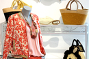 Viviane Collection Gignac vend des vêtements pour femmes et accessoires de mode (® SAAM fabrice CHORT)