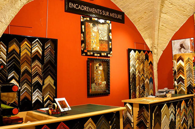 Images de Demain Montpellier • Encadrements sur mesure pour enjoliver vos oeuvres ou objets (® SAAM-fabrice CHORT)