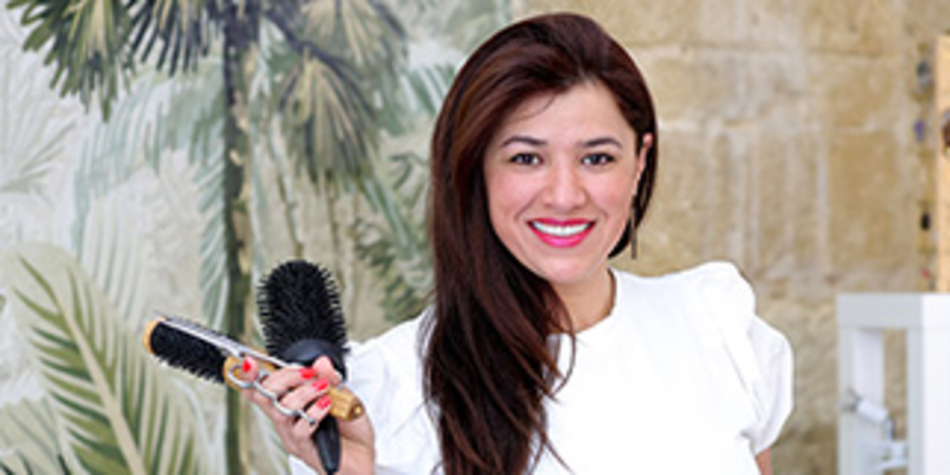 Janaina Coiffure Montpellier • coupe énergétique Montpellier • Janaina Santos (® SAAM- fabrice CHORT)