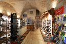 Chaussures Montpellier chez Erbé Chausseur au centre-ville dans une magnifique boutique (® SAAM-fabrice Chort)