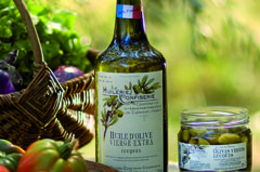 Produits à base d'olives à decouvrir à l'Huilerie Confiserie de Clermont l'Herault