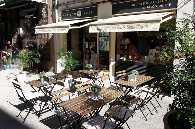 Maison Roux Montpellier Macarons bio artisanaux en centre-ville sans gluten sans lactose avec terrasse