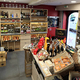 Le Panier d’Aimé vend des douceurs régionales à Montpellier dans son épicerie fine en centre-ville.(® SAAM-fabrice cHORT) Le Panier d’Aimé vend des douceurs régionales à Montpellier dans son épicerie fine en centre-ville.(® SAAM-fabrice cHORT)